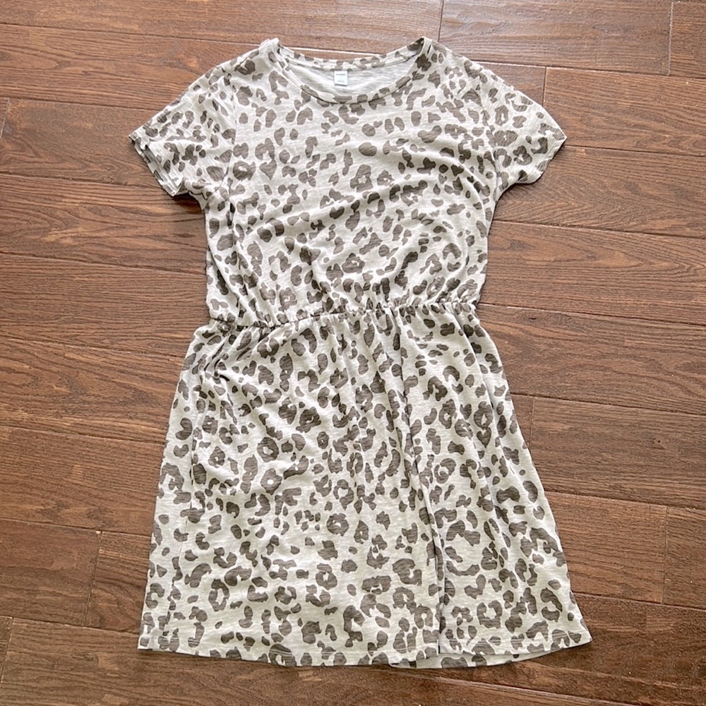 NWOT: Old Navy Leopard Print Dress